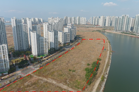 인천경제자유구역청은 송도국제도시 6공구 호수 변 5만3000㎡ 규모 A12 부지에 시민 휴식 공간을 조성한다고 25일 밝혔다. [사진=인천경제청]