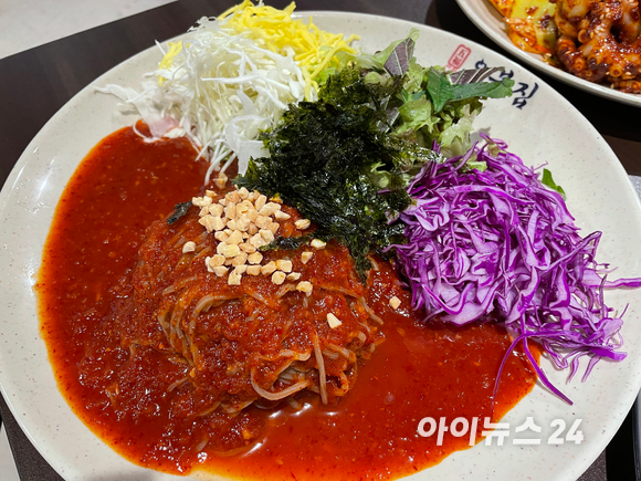 오봉집 보쌈 [사진=원성윤 기자]