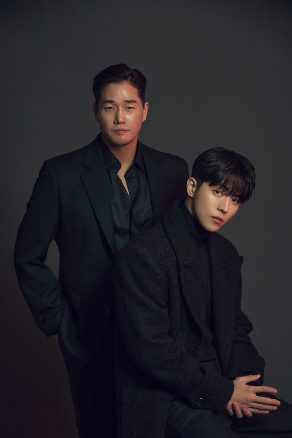 배우 남주혁이 디즈니+ '비질란테' 화보 촬영에서 포즈를 취하고 있다. [사진=월트디즈니 컴퍼니 코리아]