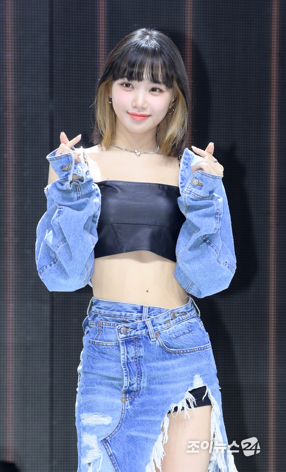 포토]르세라핌 김채원, 투톤단발의 매력
