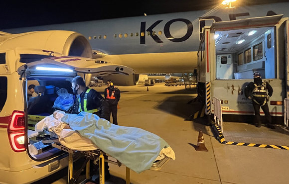 귀국길 오른 태국인 전남대 수강생. [사진=전남대 제공]